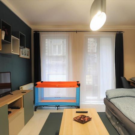 Lovely Apartment In The Heart Of Budapest Budapeste Exterior foto