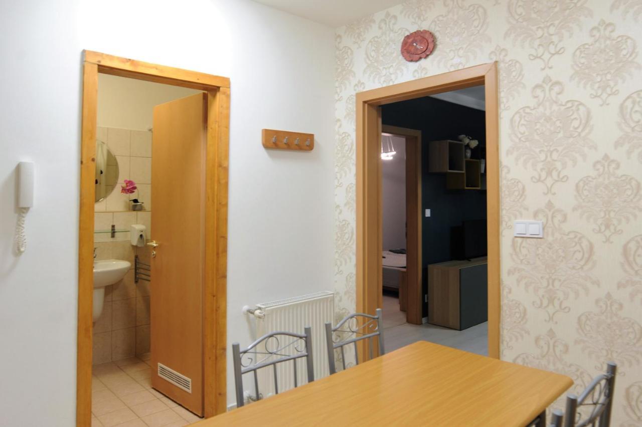 Lovely Apartment In The Heart Of Budapest Budapeste Exterior foto