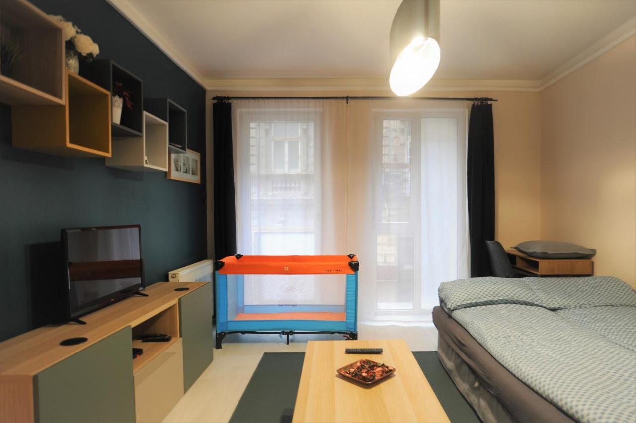 Lovely Apartment In The Heart Of Budapest Budapeste Exterior foto
